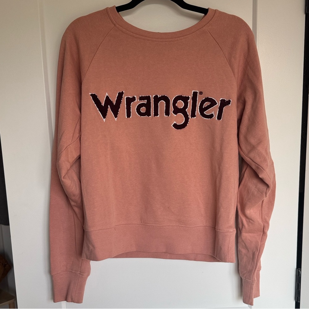 NWOT Wrangler Retro Dusty Pink Sweatshirt - size Large